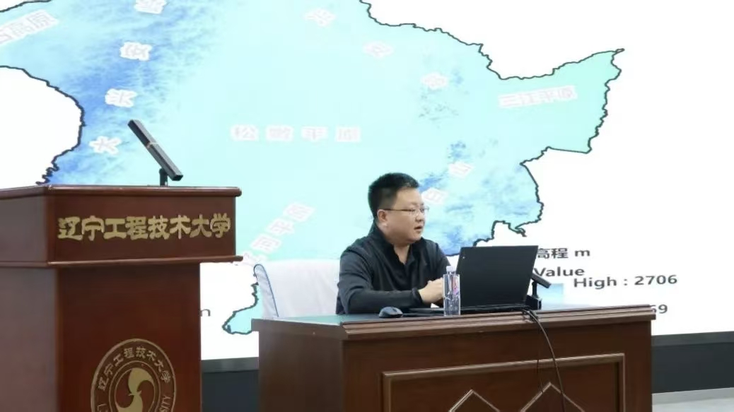 中国水利水电科学研究院秦伟研究员为我院师生举办学术讲座-环境科学与工程学院